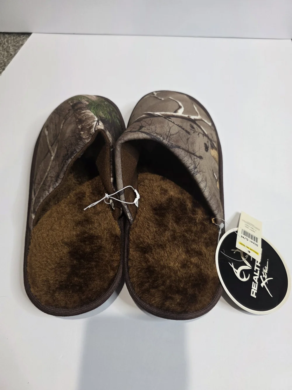 Realtree Brown Camo Slip-On House Slippers